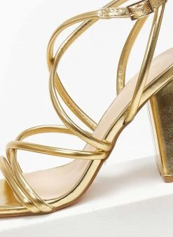 The Fashion Project Πέδιλα σε μεταλλικά χρώματα - Χρυσό -The Fashion Project κατάστημα pedila se metallika xrwmata 110595 g4u5