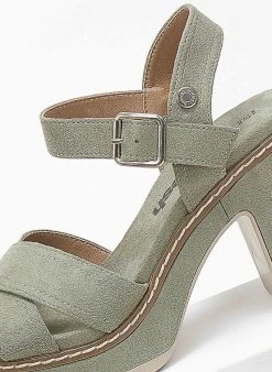 Πέδιλα με μπαρέτα Crossover Refresh 170695 - Χακί -The Fashion Project κατάστημα pedila suede me ekswteriki rafi refresh 170695 110323 0kpj