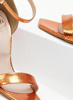 Πέδιλα με μπαρέτα και Pattern Tfp - Πορτοκαλί -The Fashion Project κατάστημα pedila tfp me kleisti fterna 105260 ky83