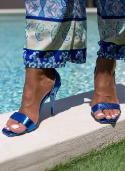 Πέδιλα με μπαρέτα και Pattern Tfp - Μπλε -The Fashion Project κατάστημα pedila tfp me kleisti fterna 105313 9vjn