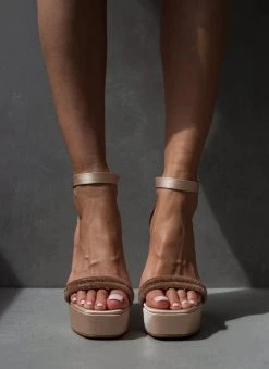 Πέδιλα με φιάπα και στρας υφασμάτινα Tfp - Nude -The Fashion Project κατάστημα pedila tfp saten me strass kai fiapa 100657 whng