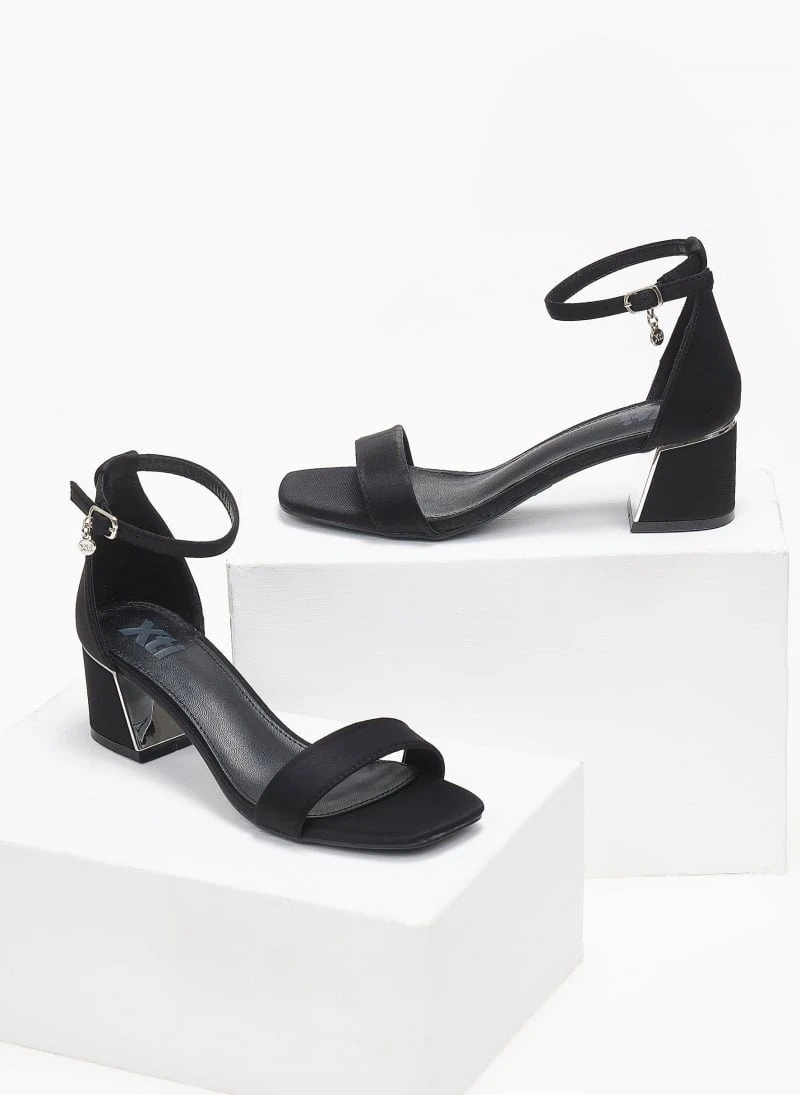 Xti Footwear Πέδιλα με μπαρέτα υφασμάτινα Xti 140937 - Μαύρο 3 Xti Footwear Πέδιλα με μπαρέτα υφασμάτινα Xti 140937 - Μαύρο - Image 3