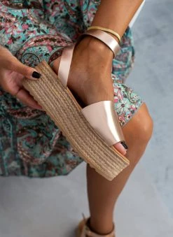 Flatforms δερμάτινες με φαρδιά φάσα Estil - Χαλκός -The Fashion Project κατάστημα platformes dermatines estil me fardia fasa 104959 yjkn