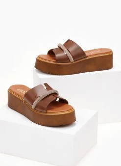 Flatforms δερμάτινα με στρας Estil - Ταμπά -The Fashion Project κατάστημα platformes dermatines estil me strass leptomereia 104951 z2kw