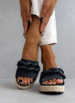 The Fashion Project Flatforms Nubuck με αλυσίδα - Μαύρο