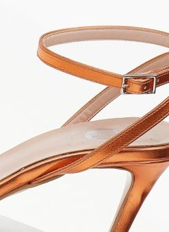 Πέδιλα με μπαρέτα σε μεταλλικές αποχρώσεις Tfp - Πορτοκαλί -The Fashion Project κατάστημα retro tfp pedila se metallikes apoxrwseis 105056 of8j