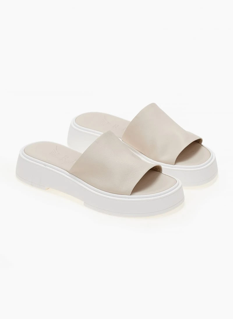 Flatforms δερμάτινα με φαρδιά φάσα Iris Sandals - Ζαχαρί 1 Flatforms δερμάτινα με φαρδιά φάσα Iris Sandals - Ζαχαρί