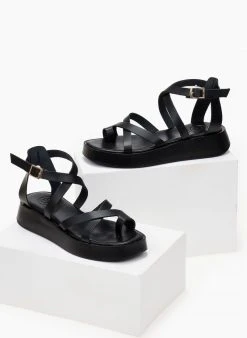 Σανδάλια δερμάτινα TFP με χιαστί δέσιμο - Μαύρο -The Fashion Project κατάστημα sandalia dermatina tfp me xiasti desimo 102860 2cx0