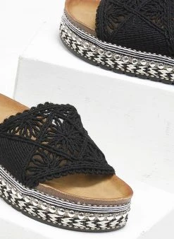 The Fashion Project Σανδάλια με Crochet φάσα και πέρλες - Μαύρο -The Fashion Project κατάστημα sandalia me crochet fasa kai perles 111720 keai