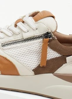 Sneakers δερμάτινα Carmela 160001 - Πάγου -The Fashion Project κατάστημα sneakers dermatina carmela 160001 106182 i00k