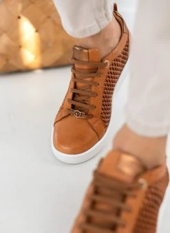 Sneakers δερμάτινα με διάτρητο σχέδιο Carmela 160797 - Κάμελ