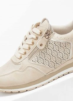 Xti Footwear Sneakers με διάτρητο σχέδιο Xti 141193 - Μπεζ -The Fashion Project κατάστημα sneakers me diatrito sxedio xti 141193 110282 1h5n