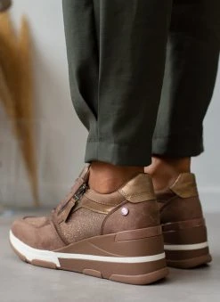 Xti Footwear Sneakers Wedges με Glitter ύφασμα Xti 140060 - Τάουπε -The Fashion Project κατάστημα sneakers me glitter ufasma xti 140060 105697 gzo4