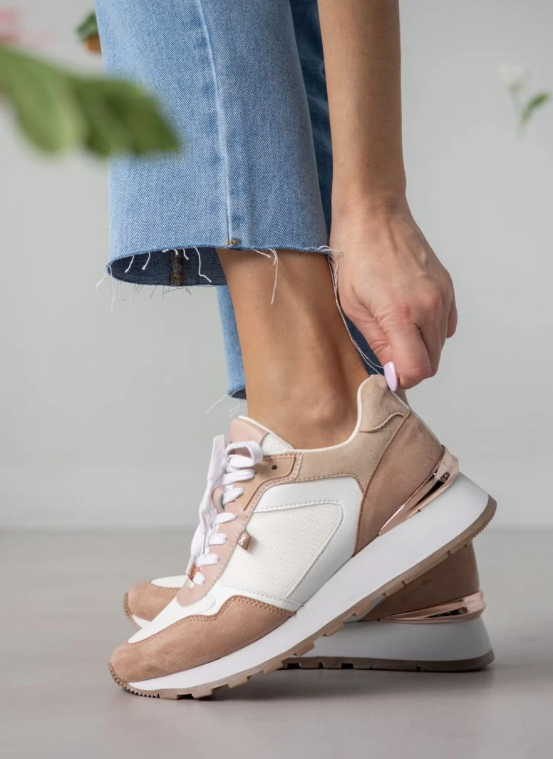 Xti Footwear Sneakers με μεταλλικά στοιχεία Xti 140870 - Nude 1 Xti Footwear Sneakers με μεταλλικά στοιχεία Xti 140870 - Nude