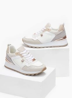 Xti Footwear Sneakers με μεταλλικά στοιχεία Xti 140870 - Πάγου 9 Xti Footwear Sneakers με μεταλλικά στοιχεία Xti 140870 - Πάγου -The Fashion Project κατάστημα sneakers me metallika stoixeia xti 140870 110273 e0kc