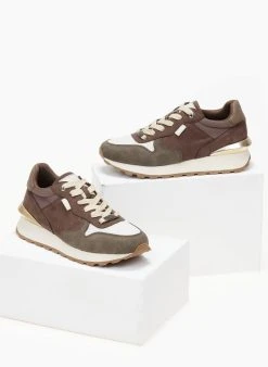 Xti Footwear Sneakers με μεταλλική λεπτομέρεια Xti 140315 - Τάουπε -The Fashion Project κατάστημα sneakers me metalliki leptomereia xti 140315 106615 5gzx