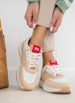 Xti Footwear Sneakers με συνδυασμό υλικών Xti 141369 - Μπεζ -The Fashion Project κατάστημα sneakers me sunduasmo ulikwn xti 141369 110243 cmtj