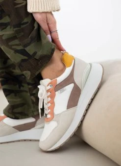 Xti Footwear Sneakers με συνδυασμό χρωμάτων Xti 140727 - Πάγου