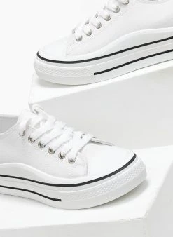 The Fashion Project Sneakers πάνινα με ρίγα στη σόλα - Λευκό 12 The Fashion Project Sneakers πάνινα με ρίγα στη σόλα - Λευκό -The Fashion Project κατάστημα sneakers panina me riga sti sola 111013 3fpf