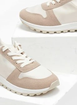 The Fashion Project Sneakers χαμηλά με διχρωμία - Τάουπε -The Fashion Project κατάστημα sneakers xamila me dixrwmia 111264 xf70